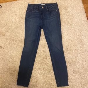 Good American skinny Jean-very stretchy
